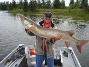 Carl's Fishing Guide Service - Kenora Canada